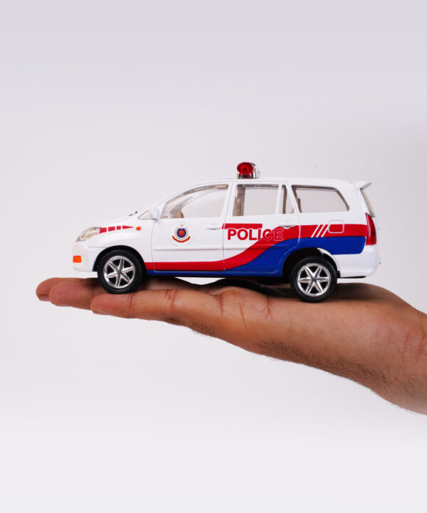 Innovo Police Chase